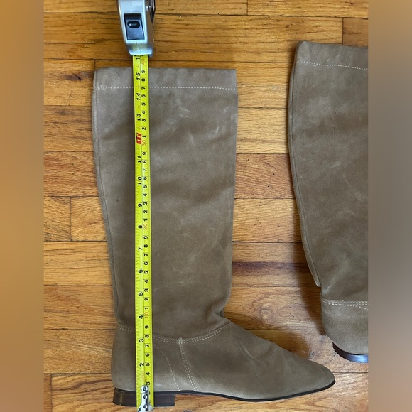 Vintage slouchy suede boots - Picture 9 of 10
